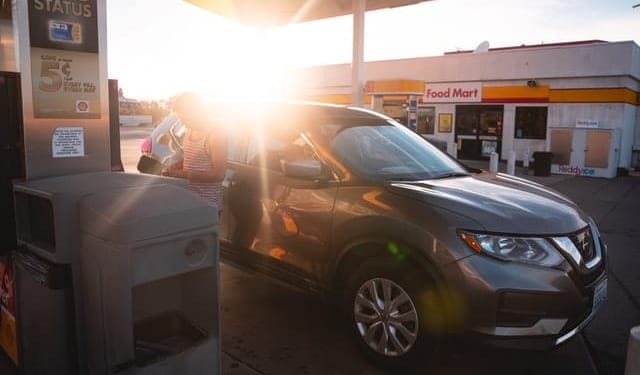 tanken pompstation benzine diesel