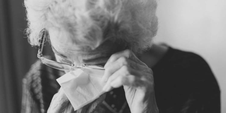 oma vrouw oud bejaarde bejaard