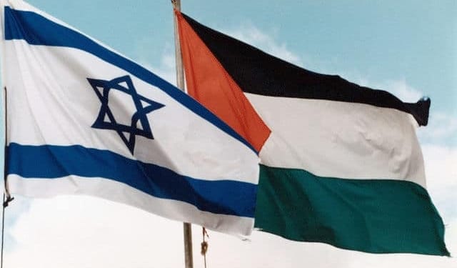Israelische en Palestijnse vlag