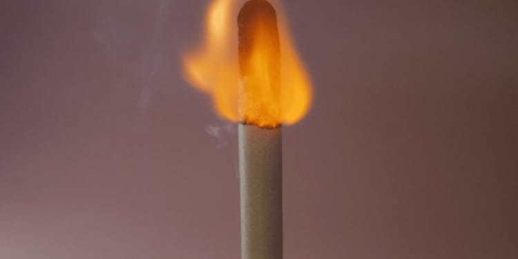 brand vuur lucifer