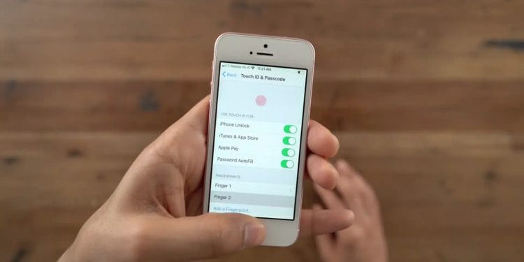 iPhone SE Touch ID