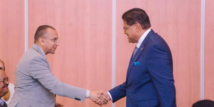 santokhi en debipersad ves