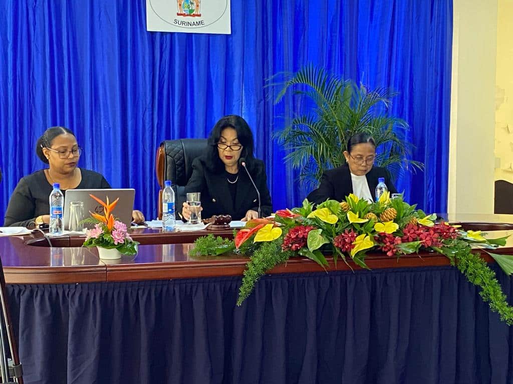 Constitutioneel Hof CH gloria sterling team