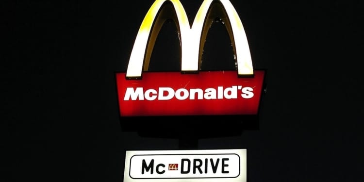 Mc dondald drive thru