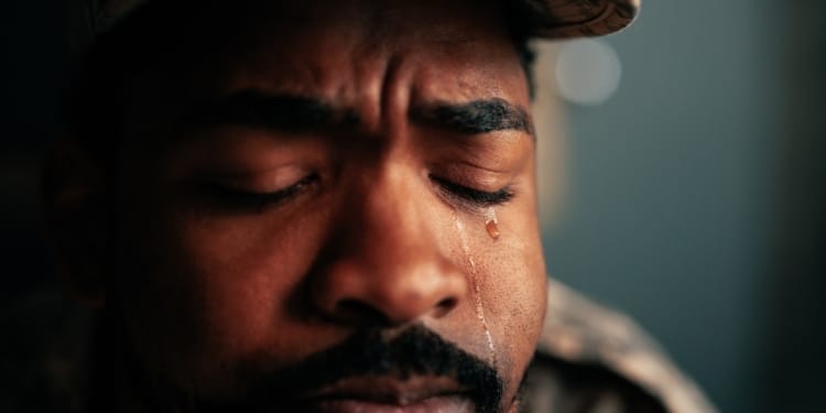 man huilen verdriet depressief