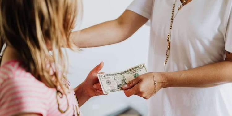 kind geld dollar
