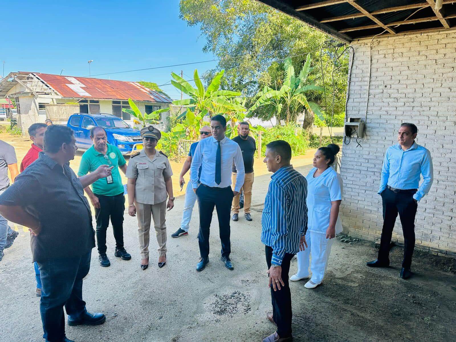 amar ramadhin bezoek rgd saramaca