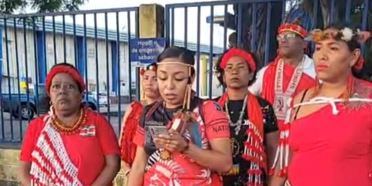 Groep inheemse vrouwen